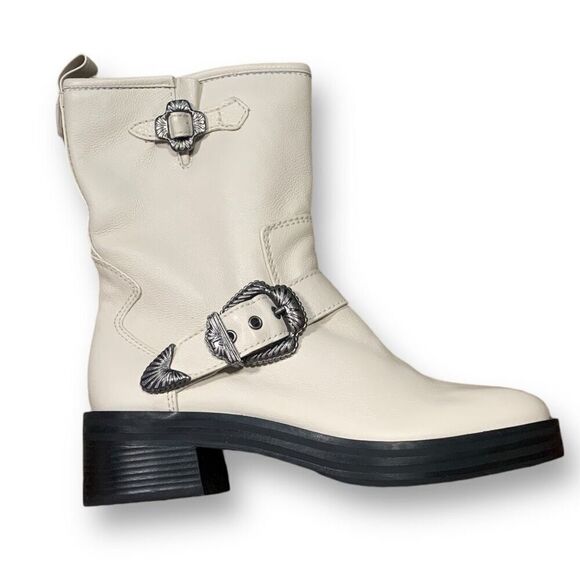 Larroudé Cream Leather Hardy Motorcycle Boots Western Concho Style Buckles 8.5 - Picture 1 of 13